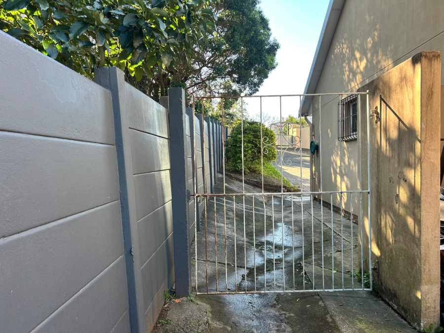 4 Bedroom Property for Sale in Amalinda Eastern Cape